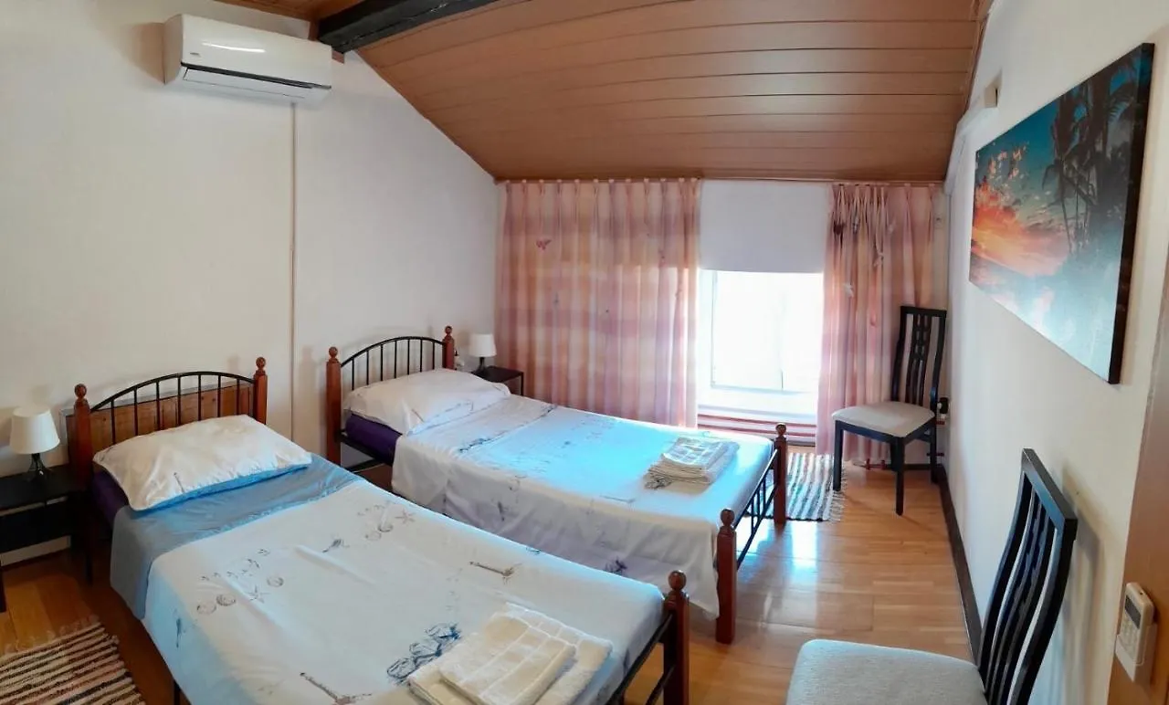 Apartment Mila With Jacuzzi Spa Pula